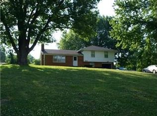 817 S Alexander Rd, Independence, MO 64056