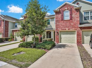 6978 Roundleaf Dr, Jacksonville, FL 32258