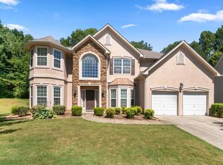 390 Simonton Crest Dr, Lawrenceville, GA 30045
