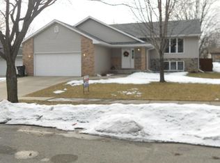 5301 Marius Dr, Cedar Falls, IA 50613