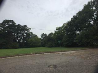 211 Sidney St, Longview, TX 75602