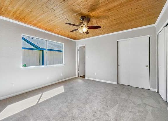 5th image of 15523 Knollglade