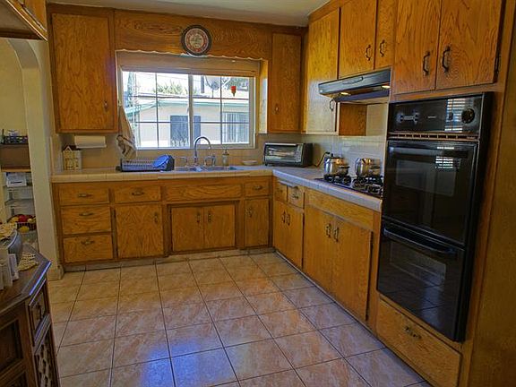 5th image of 11679 Erwin St