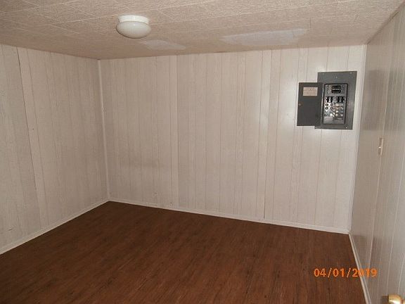 4th image of 5327 Saint Matthews Street John Church Rd