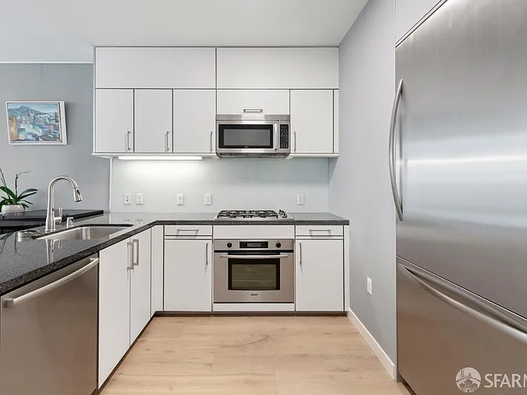 318 Spear St #8H-L — Photo 6