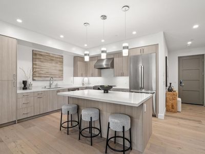 425 1st St #25, Los Altos, CA, 94022