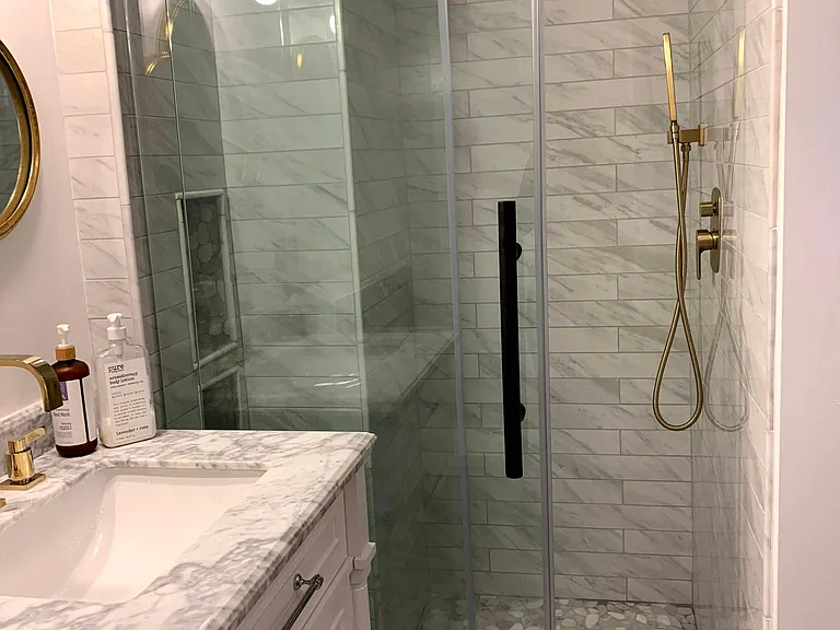 2nd floor bath