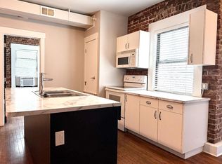 1011 S 30th Ave #1003-02, Omaha, NE 68105