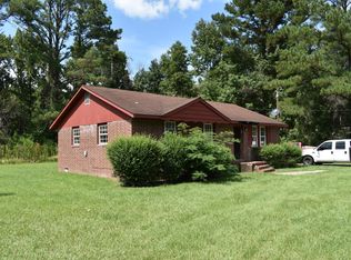 19 Mount Pleasant Rd, Yemassee, SC 29945