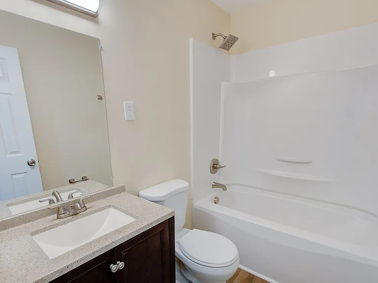 2912 Wesley St — Photo 23