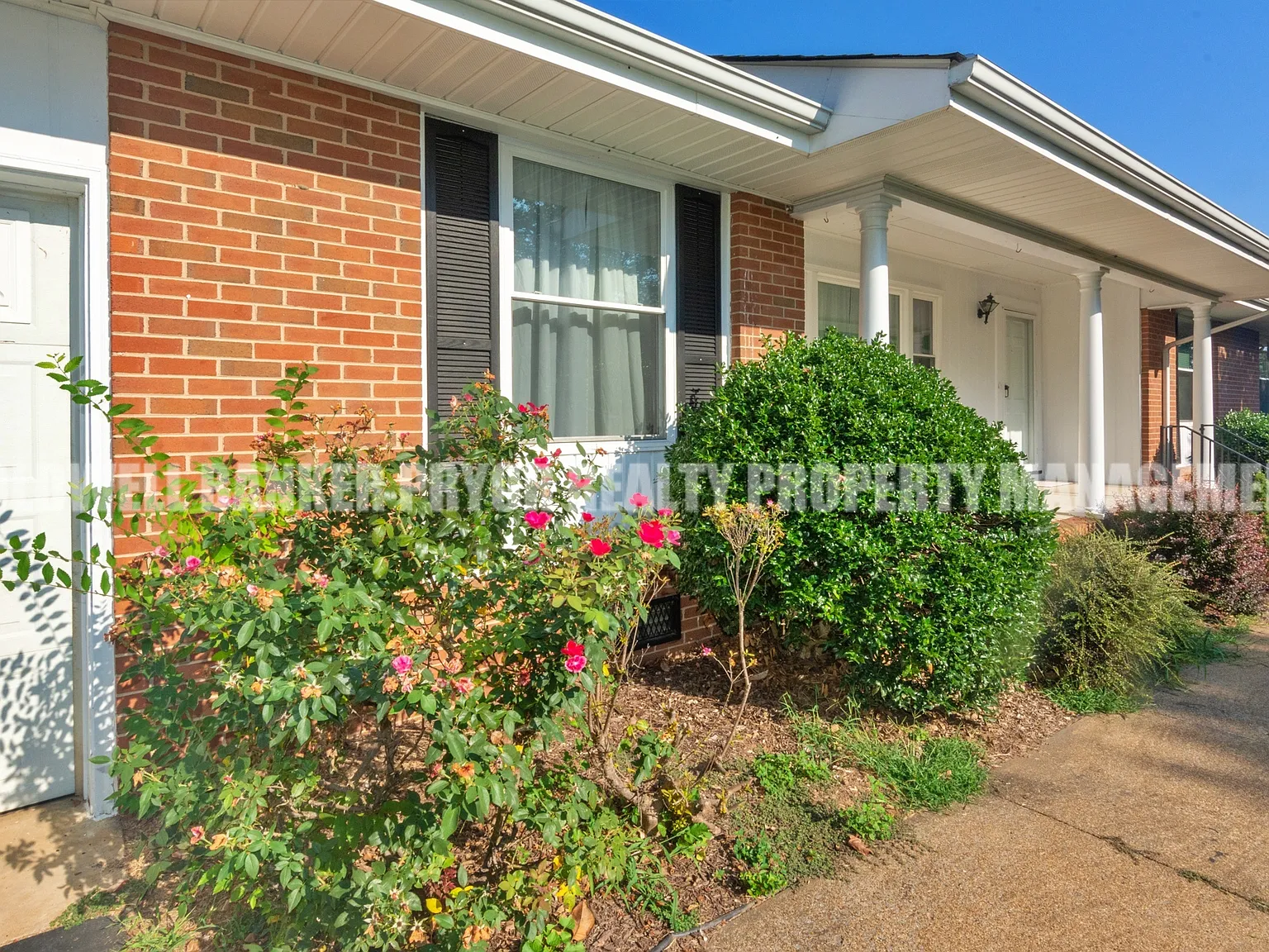1723 Verona Drive - 1 — Photo 4