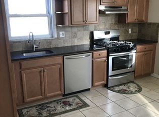 1011 Gifford Ct, Union, NJ 07083
