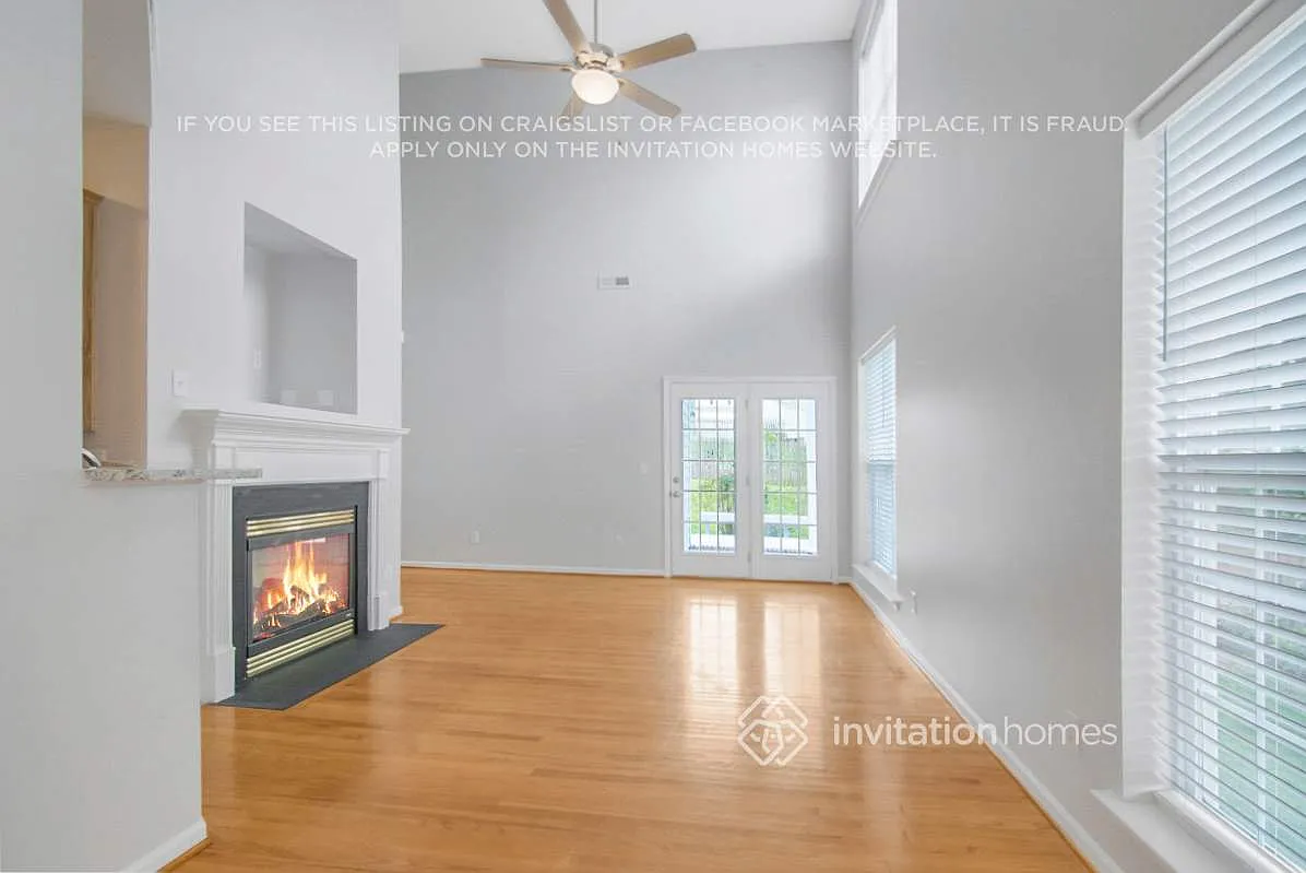 4925 Delta Lake Dr Raleigh, NC 27612 — Photo 4