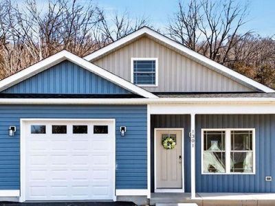 1301 E Main St, Waynesboro, VA, 22980