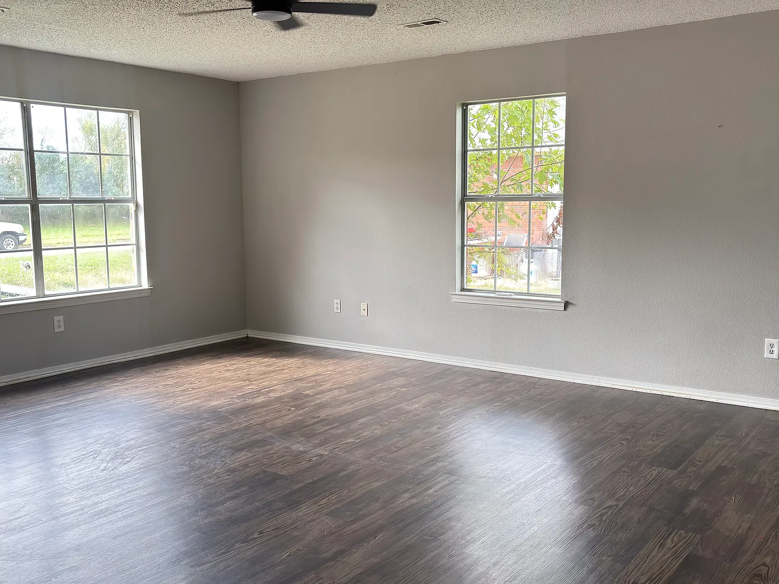 2 bed, 1207 sqft, $1,450 — Photo 3