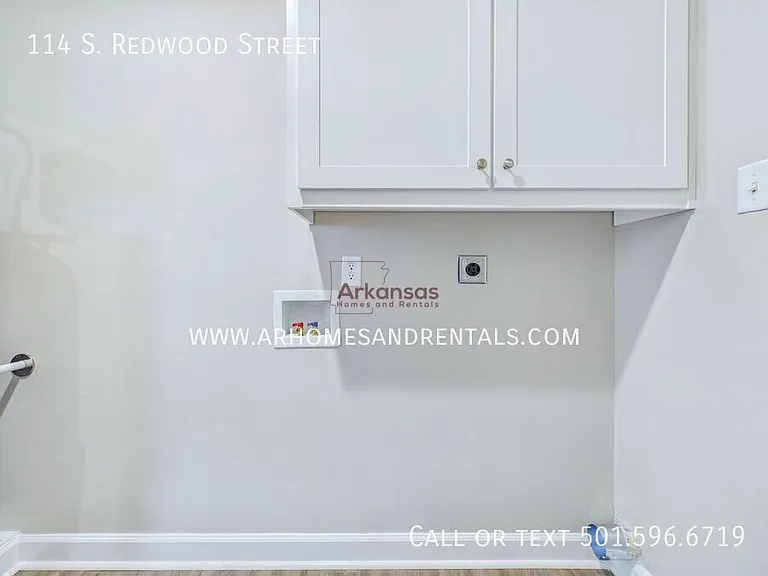 114 S Redwood St — Photo 12