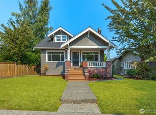 4016 38th Ave SW, Seattle, WA 98126