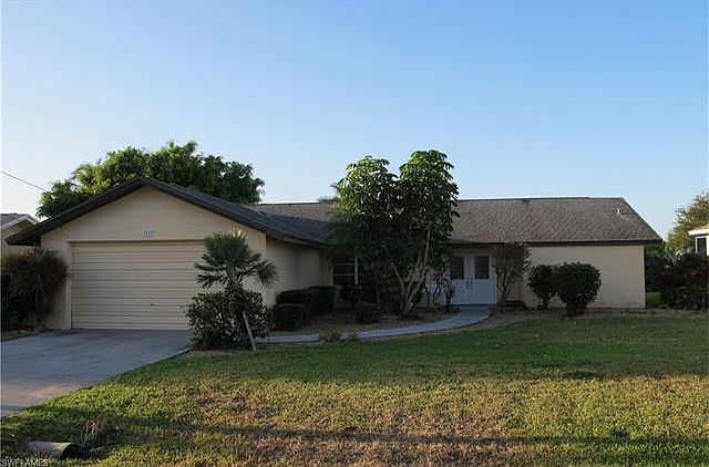1st image of 1210 SE 16th Ter