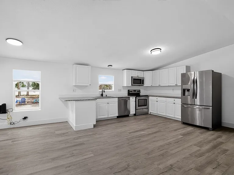 7180 SW 19th Pl — Photo 21