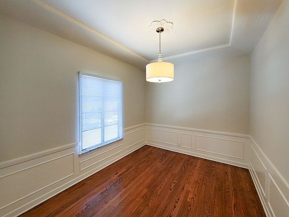 5th image of 1555 N Formosa Ave