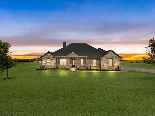 8504 Stallion Dr, Godley, TX 76044