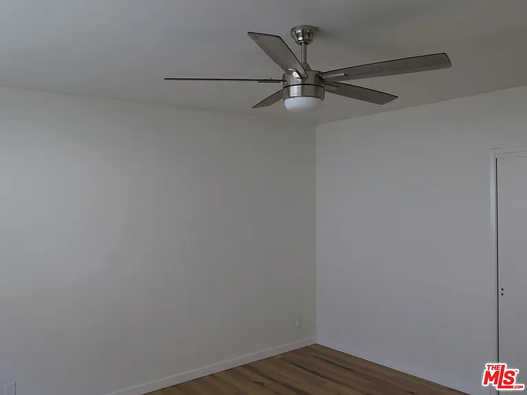1022 N Croft Ave #5 — Photo 12