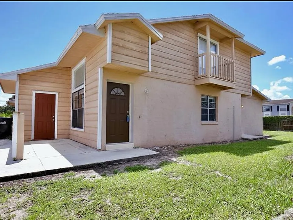 12302 Fox Hound Ln
