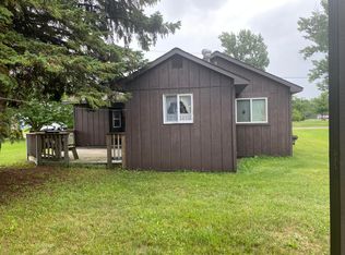 108 Stockman St, Oscoda, MI 48750