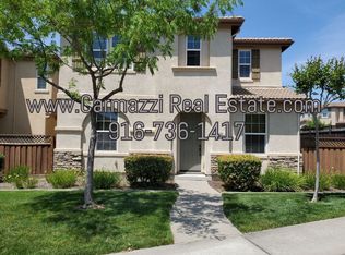180 Barnhill Dr, Folsom, CA 95630
