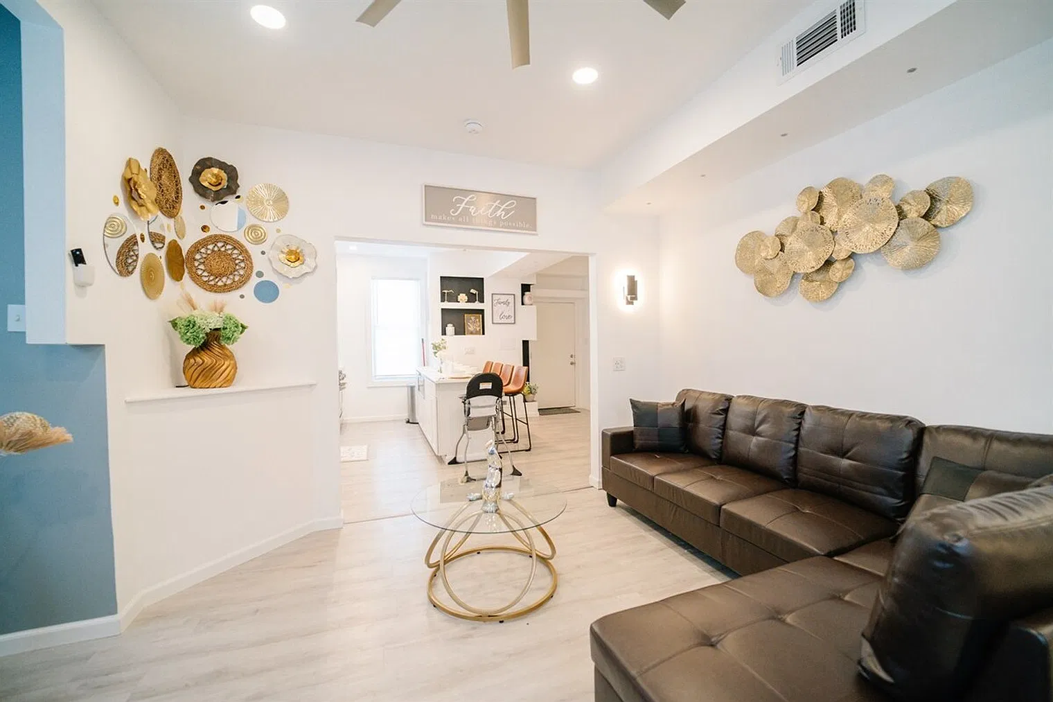 5 bed, 5.0 bath, $5,146 — Photo 1