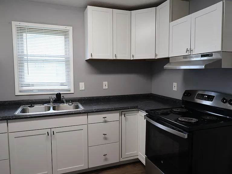 184 W Hayden Pike — Photo 9