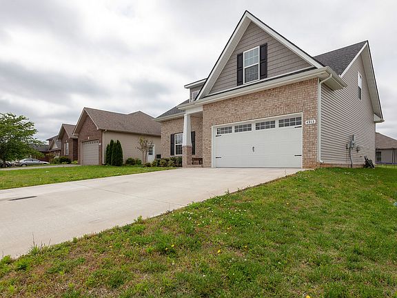 3rd image of 4913 Beryl Dr