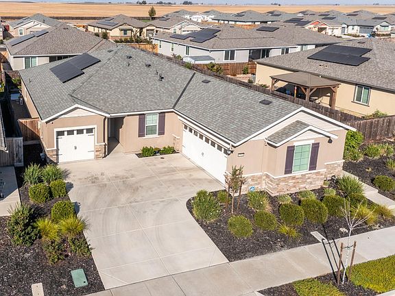 5th image of 2065 Melrose Landing