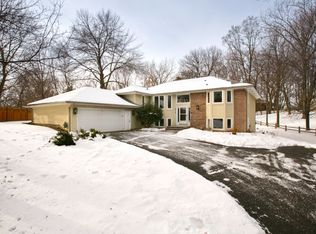 5212 Highland Rd, Minnetonka, MN 55345