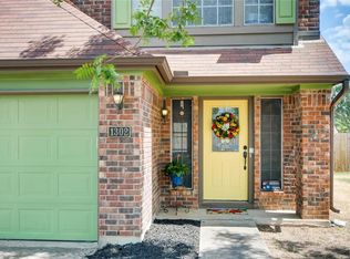 1302 Rambling Trl, Cedar Park, TX 78613