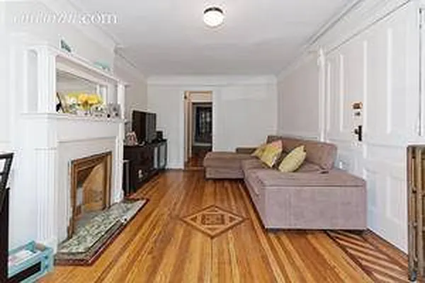 Rented by Compass | media 11