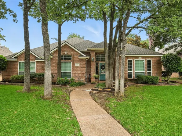 3612 Bordeaux Ln, Hurst, TX 76054