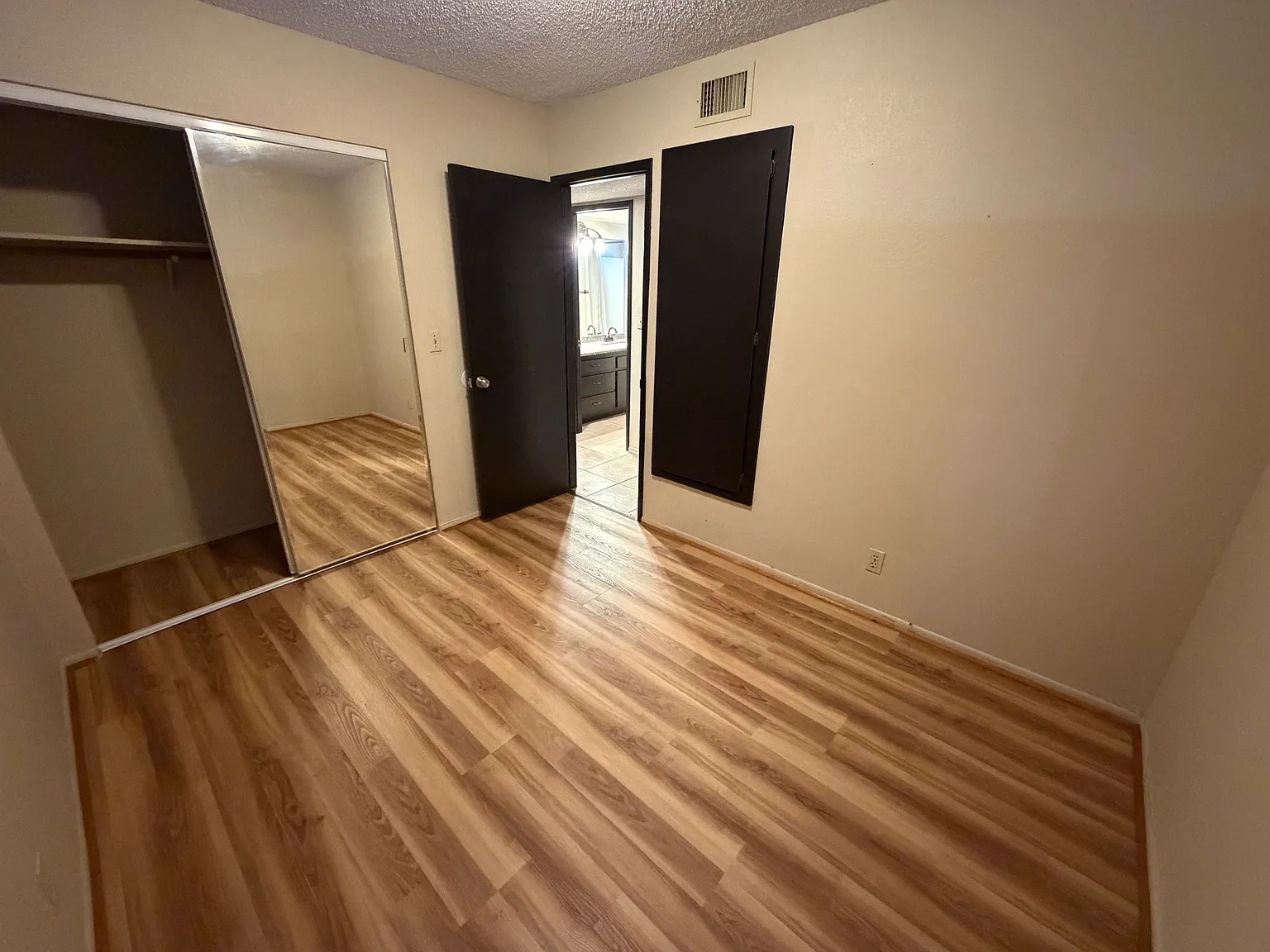 2578 Country Club Drive #2 - 1 — Photo 4