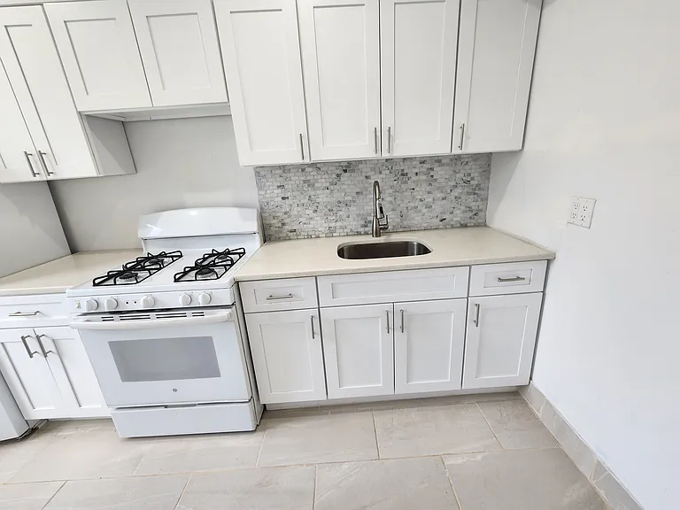 7520 113th St #3J — Photo 7