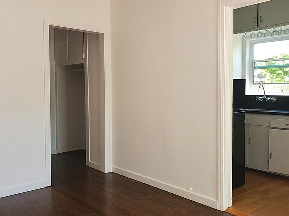 4th image of 2973 1/2 Kalmia St