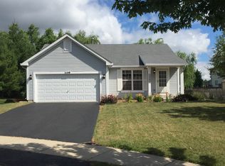 2248 N Essex Ln, Round Lake Beach, IL