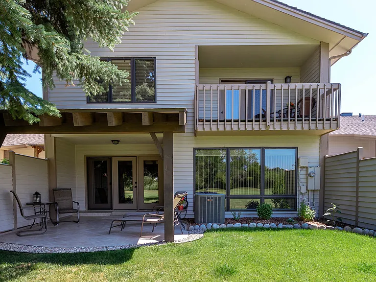 107 Gallatin Dr #B — Photo 1