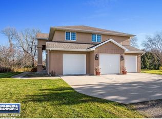 1517 Ravine Dr, Green Bay, WI 54313