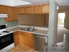 2nd image of 3126 Sir Hamilton Cir