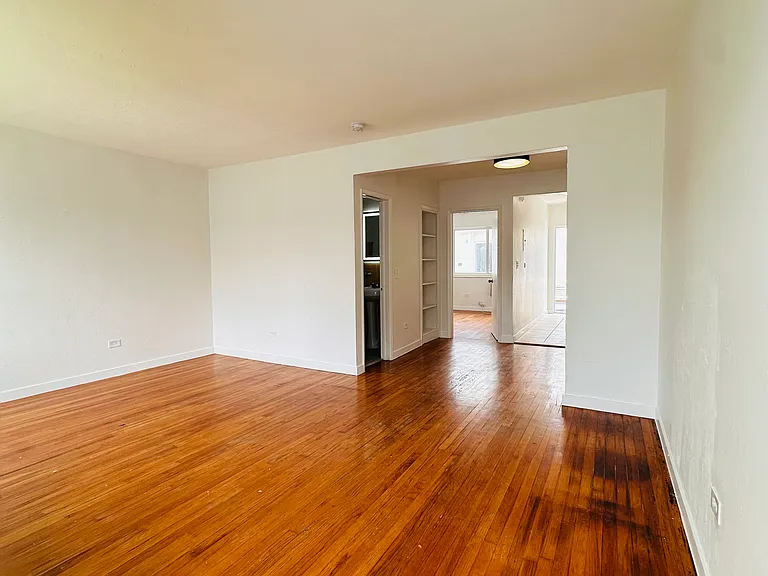 2045 Calais Dr #7 — Photo 6