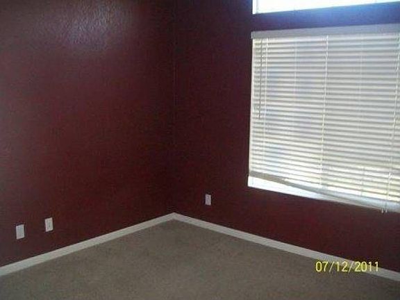 2nd image of 1836 Oakley Ct