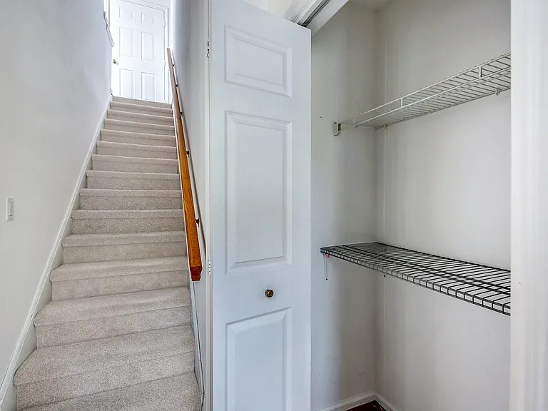 599 Midland Ave #2-5 — Photo 13