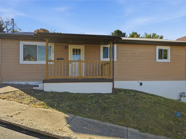 509 Burns St, Vandergrift, PA 15690