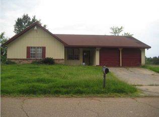 5309 Dogwood Trl, Jackson, MS 39212