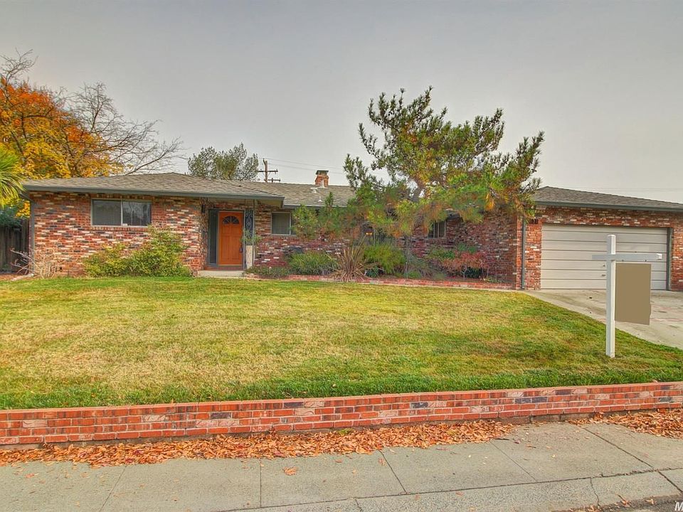1st image of 6631 S Land Park Dr